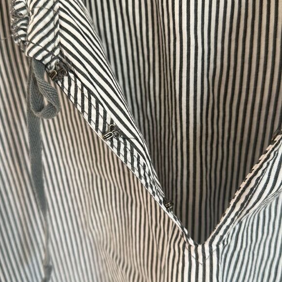 Free People Top Womens 4 Striped Crochet Lace Tie Neck Bell Sleeve Gray Boho - Picture 5 of 7